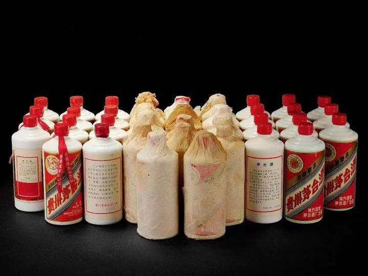 正蓝日照岚山回收酒价格哪里回收(附近上门回收茅台酒）?